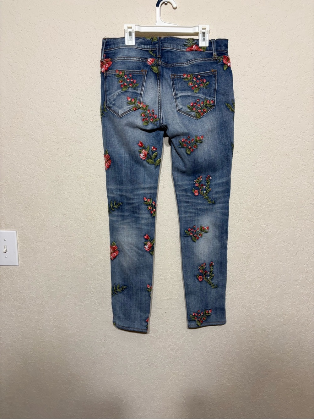 DRIFTWOOD Jackie Skinny Jeans with Red Floral Embroidery - Picture 4 of 11